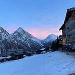 Hotel Etoile & Alpenperle Residences Hotell
