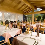 Hotel Etoile & Alpenperle Residences 3* Saas Fee