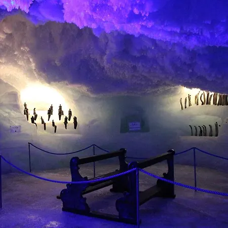 Hotel Etoile & Alpenperle Residences 3* Saas-Fee