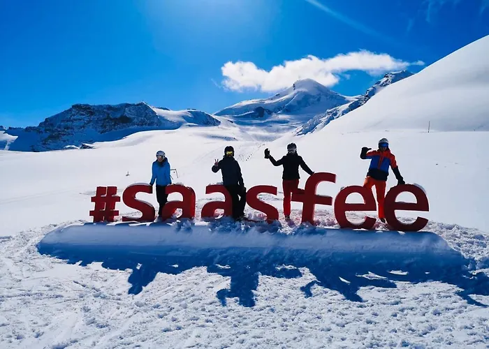 Etoile & Alpenperle Residences 酒店 3*