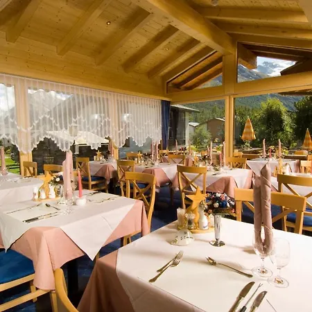 Etoile & Alpenperle Residences 3* Saas-Fee