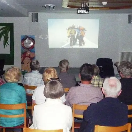 מלון Etoile & Alpenperle Residences 3*